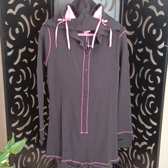 DOLLSKILL SUGAR THRILLZ 1X BLACK LONG-SLEEVED CAT ROMPER EARS ON HOOD BOWS/BELL - Picture 14 of 17